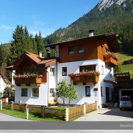 Apartment At The Achensee With Balcony Or Terrace ภายนอก รูปภาพ