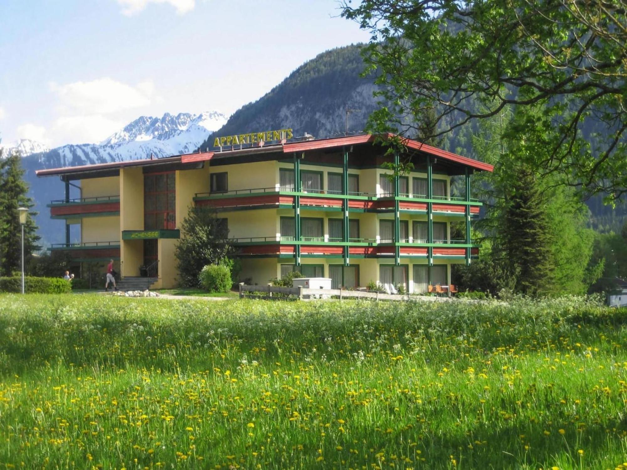 Apartment At The Achensee With Balcony Or Terrace ภายนอก รูปภาพ