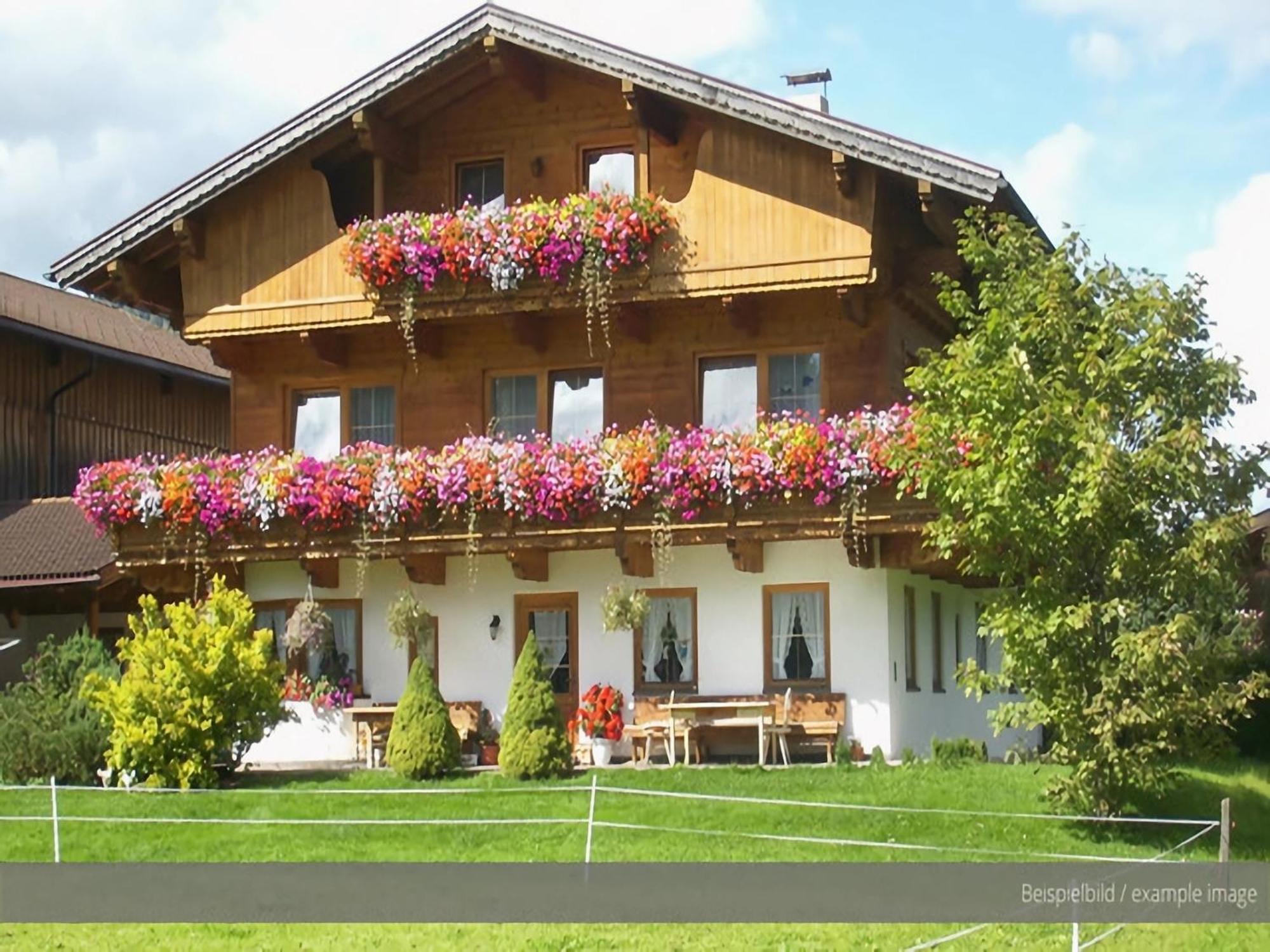 Apartment At The Achensee With Balcony Or Terrace ภายนอก รูปภาพ